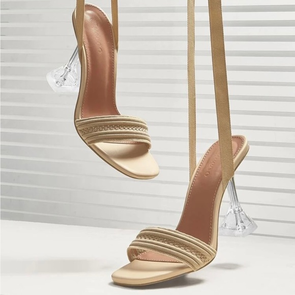 NEW Ankle Strap Sandals Clear Heels in nude - Picture 3 of 7